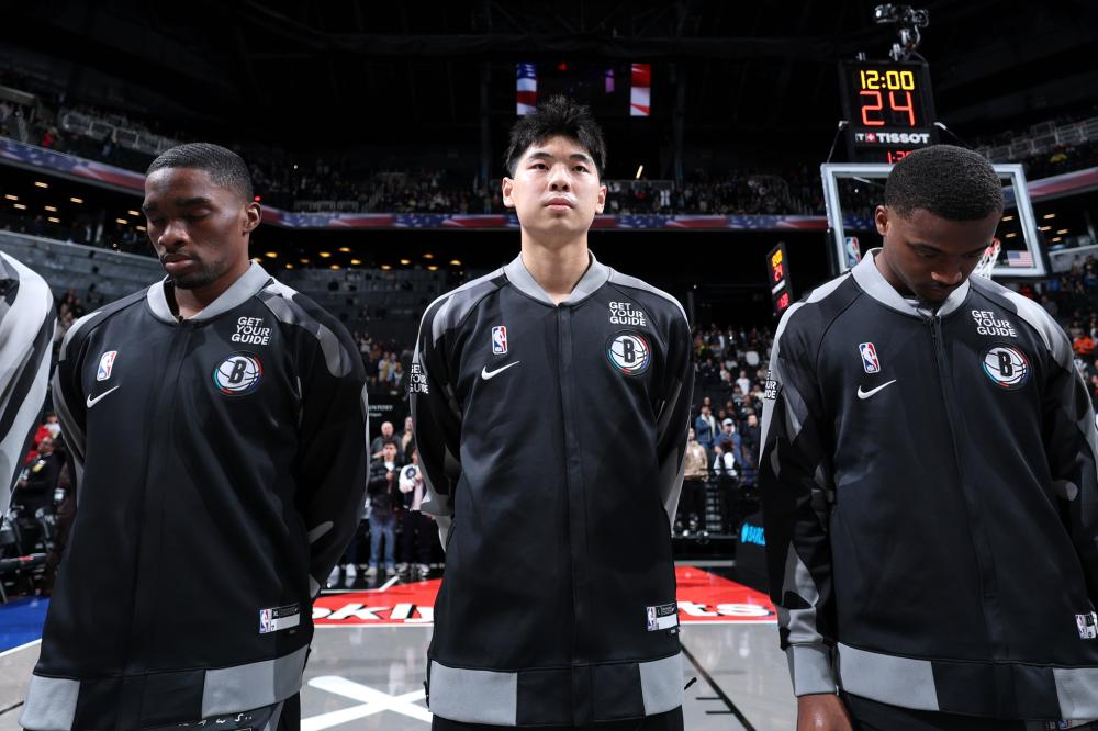 让其难以判 让其难以判