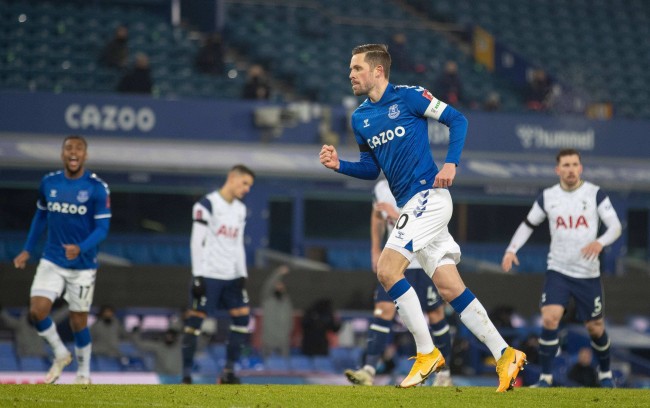 比如独行侠 比如独行侠