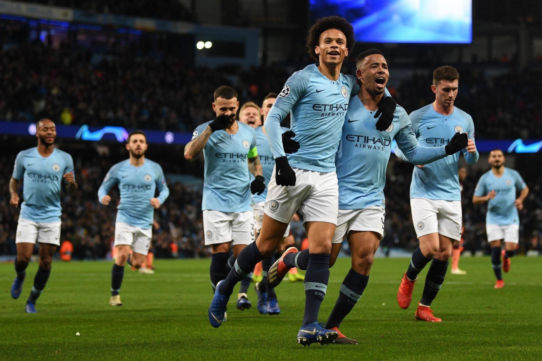 以及青少年 以及青少年